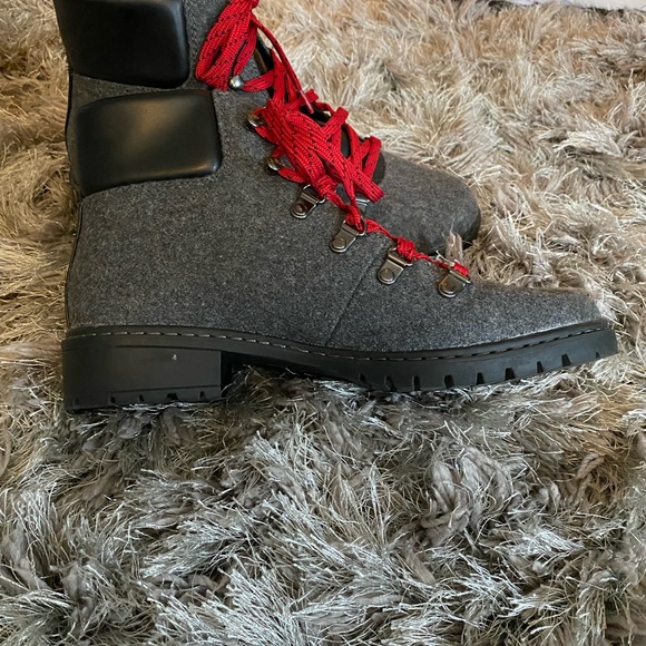G.H Bass & Co Winter Fashion Boots - Picture 3 of 6